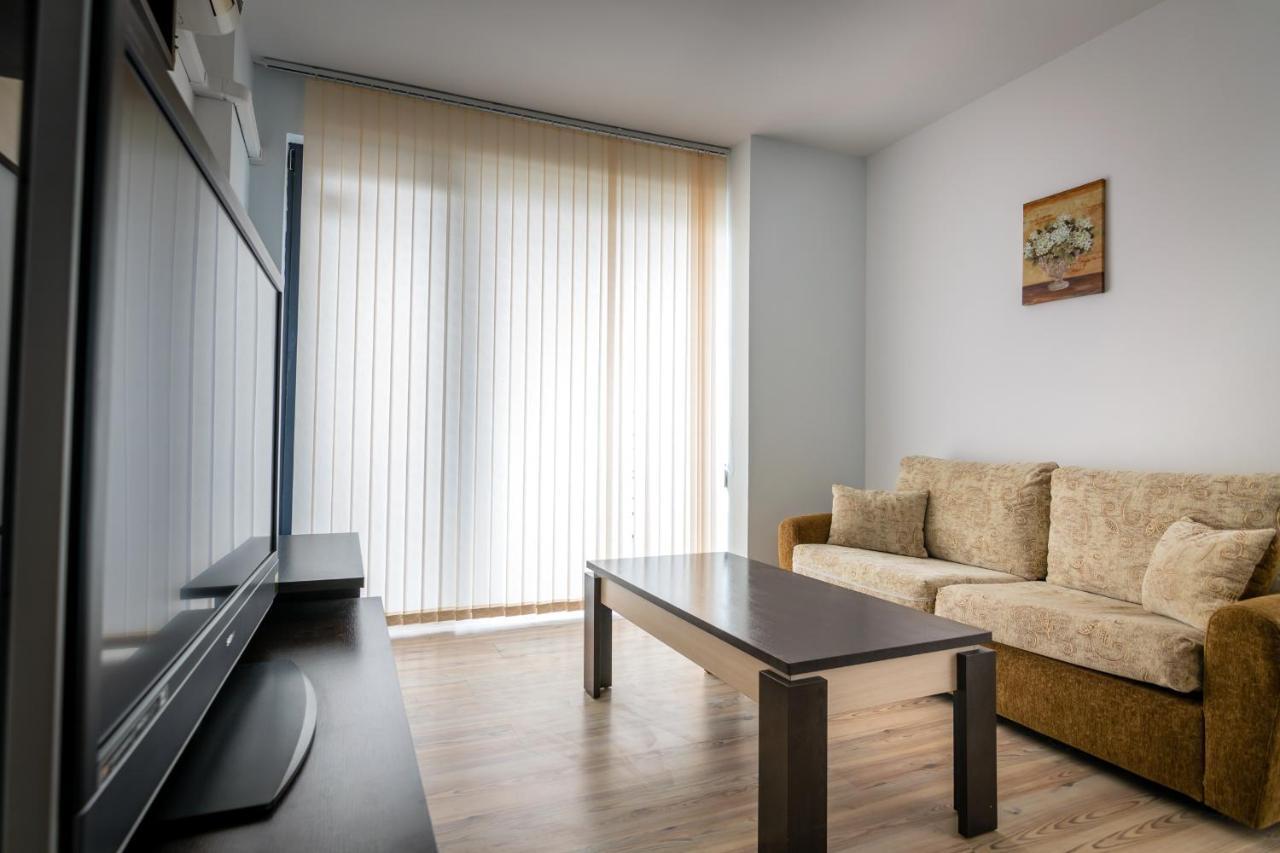 Cozy One-Bedroom Apartment In Night Breeze Burgaz Dış mekan fotoğraf