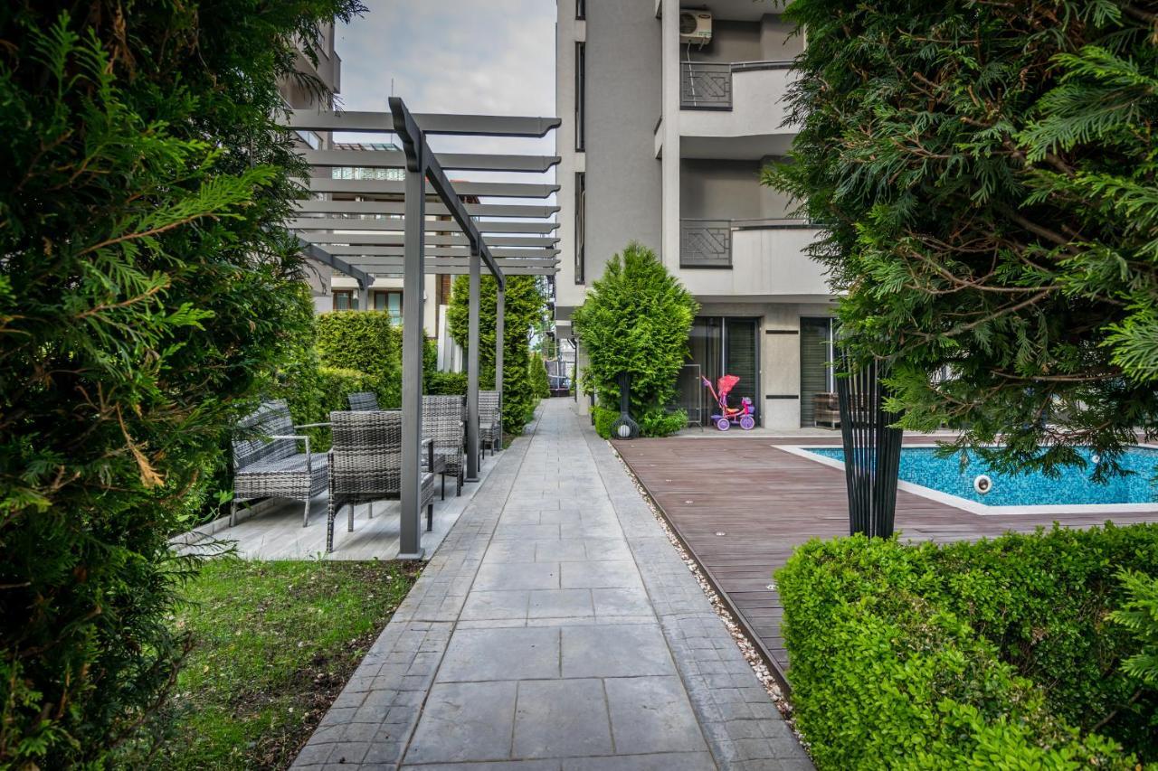 Cozy One-Bedroom Apartment In Night Breeze Burgaz Dış mekan fotoğraf