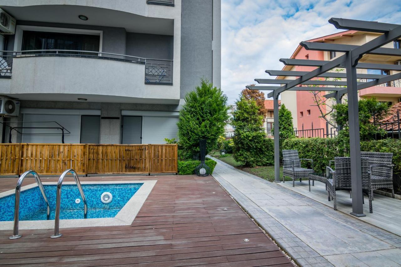 Cozy One-Bedroom Apartment In Night Breeze Burgaz Dış mekan fotoğraf