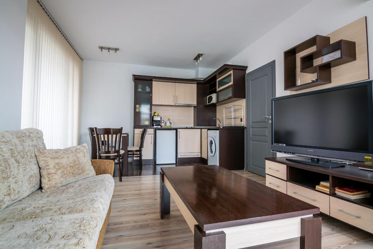 Cozy One-Bedroom Apartment In Night Breeze Burgaz Dış mekan fotoğraf